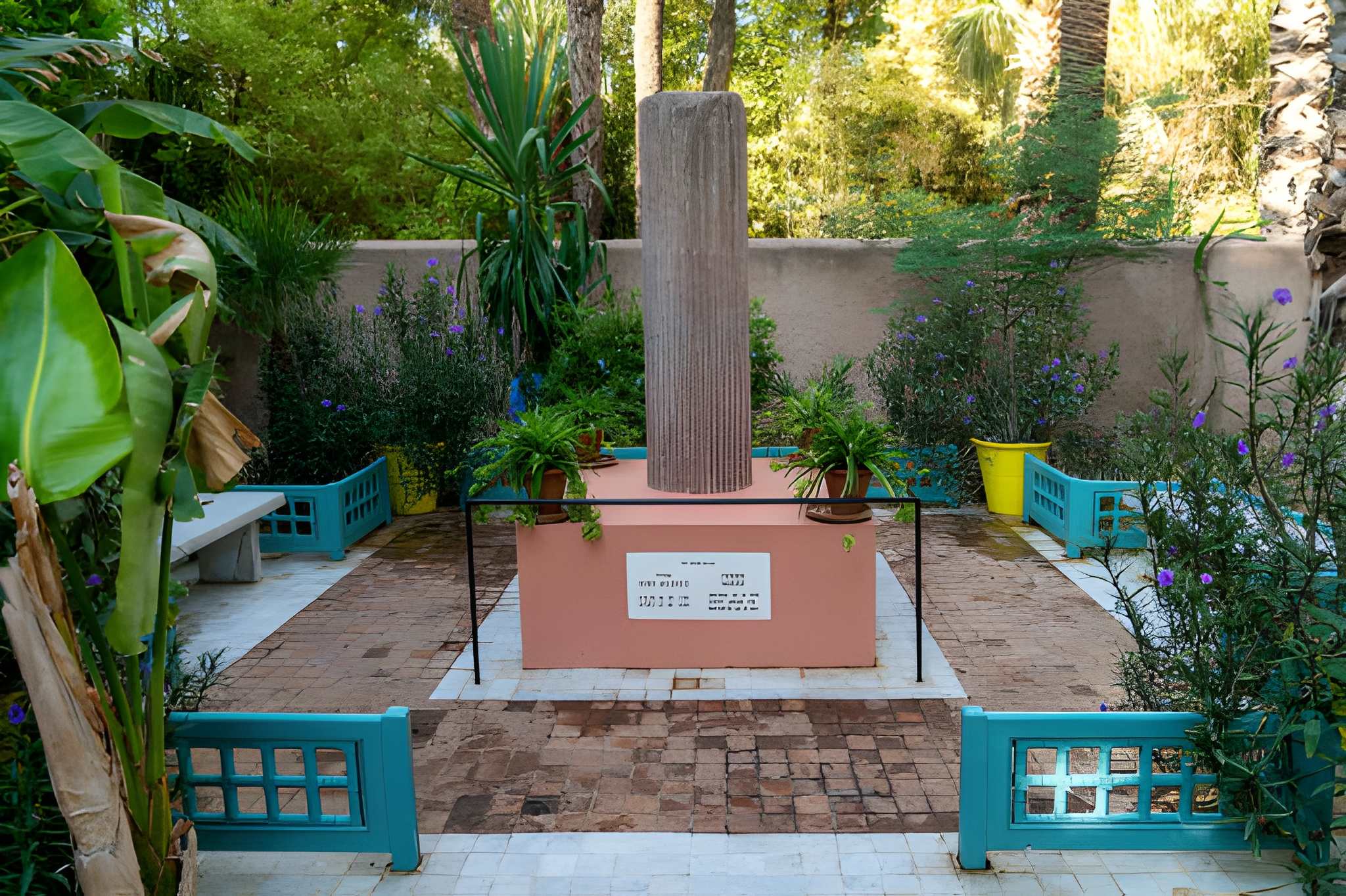 Marrakech gardens and monuments